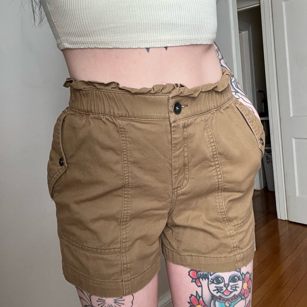 Old Navy Khaki Brown Paperbag Stet Fit Shorts